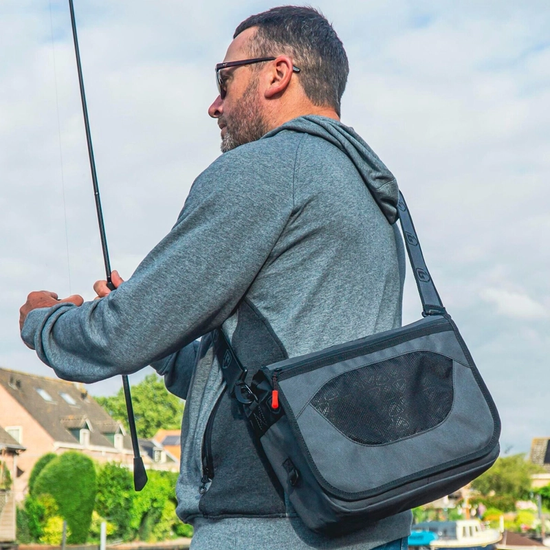 Fox Rage Messenger Bag